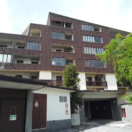 Residenza-condominio Orsa Maggiore 아파트